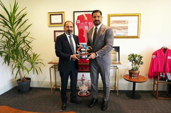 Orjinal boyutlar� i�in t�klay�n�z