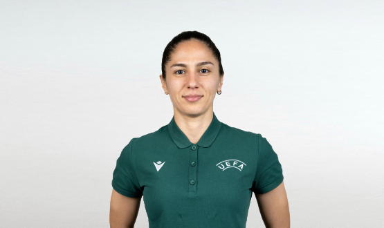 UEFA'dan Asen Albayrak'a G�rev