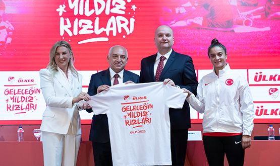 TFF ve Ülker Gelecein Yldz Futbolcu Kzlarn Aryor