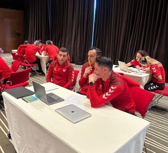 Orjinal boyutlar iin tklaynz