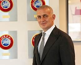 TFF Ba�kan� �brahim Ethem Hac�osmano�lu�ndan Ramazan Bayram� Mesaj�