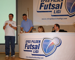 Efes Pilsen Futsal Ligi final serisi kuralar ekildi