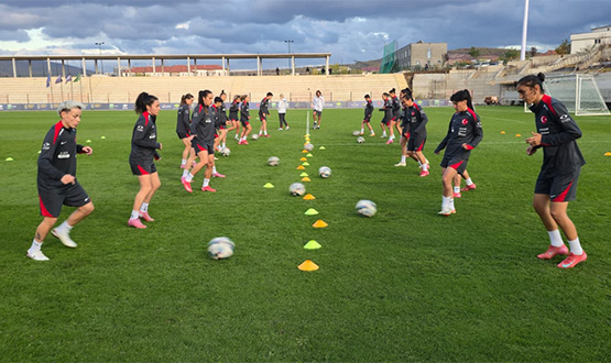 Kadn A Mill Takmmz, Kosova Mana Hazr