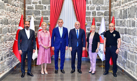 TFF Bakan Hacosmanolu'ndan Diyarbakr Valisi Zorluolu'na Ziyaret
