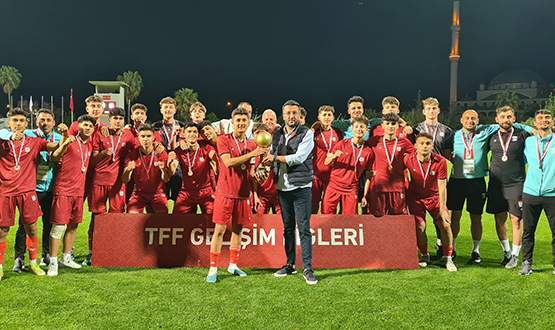 U17 Elit A Ligi'nde ampiyon Demir Grup Sivasspor