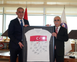 TFF Bakan Hacosmanolundan Anayasa Mahkemesi Bakan zkayaya Ziyaret