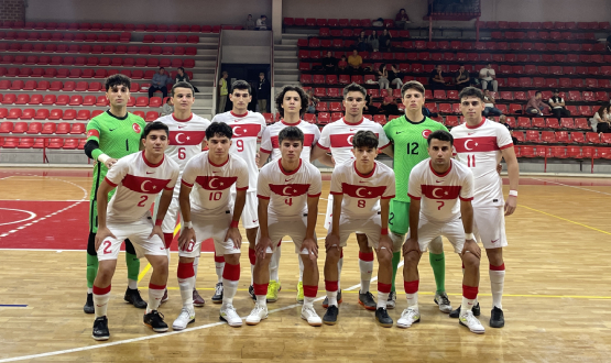 Futsal U19 Mill Takmmz, Karada ile 4-4 Berabere Kald
