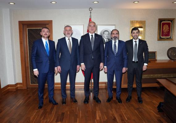 Orjinal boyutlar� i�in t�klay�n�z