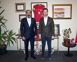 Kaan Elbir�den TFF Ba�kan Vekili Otyakmaz�a Ziyaret