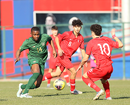 U16s beat Republic of Ireland: 1-0 (Video)