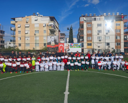 Adana, Antalya, Bursa, �stanbul ve �zmir�de �ocuk Futbolu Turnuvalar� Tamamland�