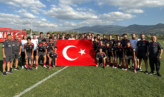 Gen Mill Takmlarmz 30 Austos Zafer Bayram'n Kutlad