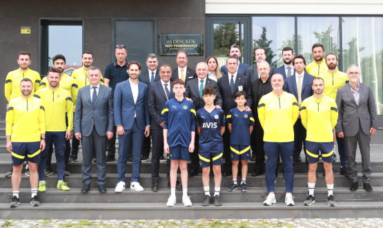 Bakan Bykeki Akademi Ziyaretlerine Fenerbahe ile Devam Etti
