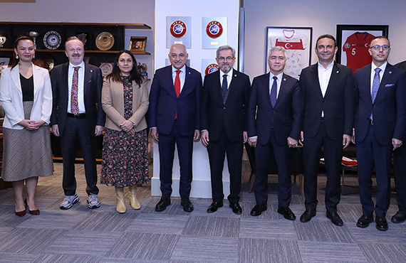 Necdet nvar, TFF Bakan Mehmet Bykeki'yi Ziyaret Etti