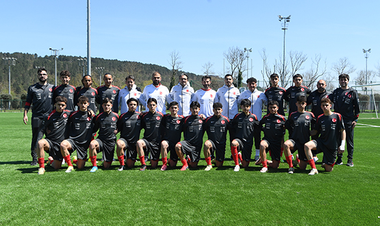 U15 Mill� Tak�m�m�z, Ukrayna Ma�lar� Haz�rl�klar�na Riva'da Ba�lad�