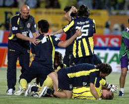  TSLde Fenerbahe ampiyon