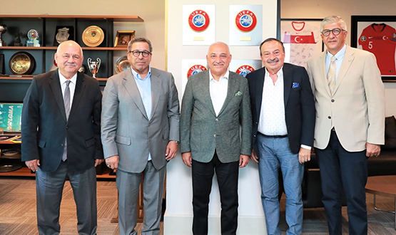 TFV Bakan Engin Verel, TFF Bakan Mehmet Bykeki'yi Ziyaret Etti