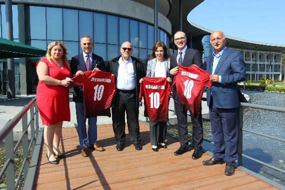 Orjinal boyutlar iin tklaynz
