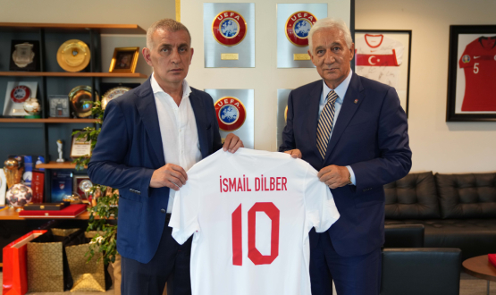 TFAD Bakan smail Dilber, TFF Bakan Hacosmanolu'nu Ziyaret Etti