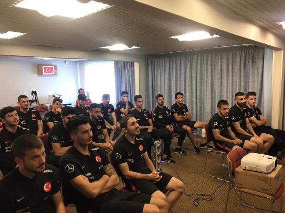 Orjinal boyutlar iin tklaynz