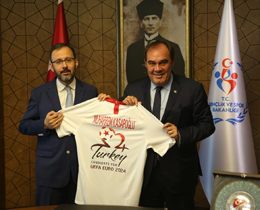 TFFden Genlik ve Spor Bakan Kasapoluna ziyaret