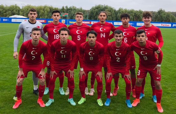 U18 Milli Takımı, İspanya'ya 3-0 yenildi
