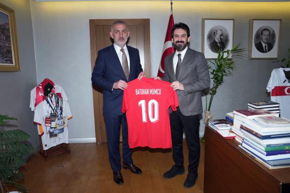 Orjinal boyutlar� i�in t�klay�n�z