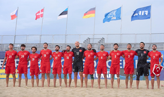 Plaj Futbolu Mill� Tak�m�m�z, �ekya'ya 3-2 Ma�lup Oldu