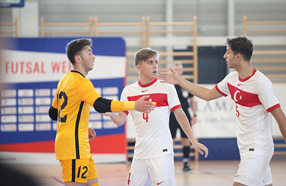 Futsal U19 Milli Takm, Slovenya'ya 5-2 malup oldu