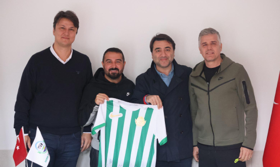 Futbol Geliim Direktr Emrah Bayraktar, Kulp Ziyaretlerini Srdryor