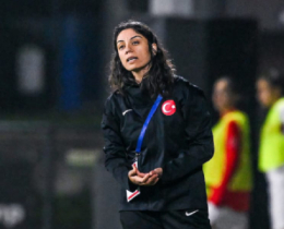 Demirba: "Oyuncularmz Sorumluluk Alp Yardmlaarak Kazandlar"