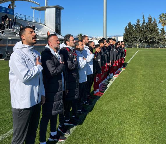 Orjinal boyutlar� i�in t�klay�n�z