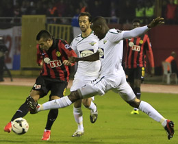 Eskiehirspor 2-0 Akhisar Belediyespor