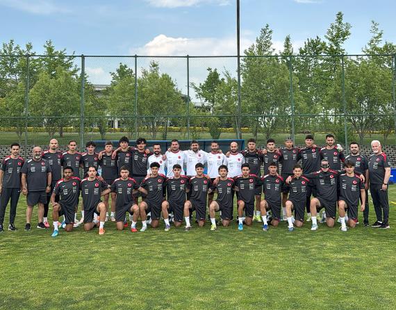 Orjinal boyutlar� i�in t�klay�n�z
