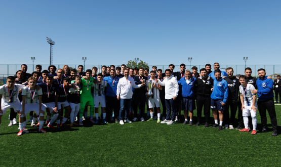U17 Elit B Ligi'nde Kupalar Sahiplerini Buldu