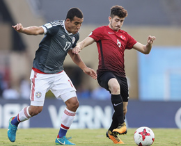 U17 Milli Takm, Paraguaya 3-1 malup oldu