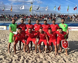 Beach Soccer National Team beat Czech Republic: 5-1