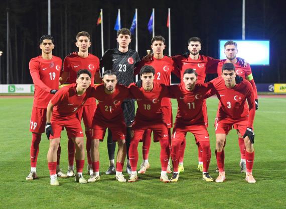 Orjinal boyutlar� i�in t�klay�n�z