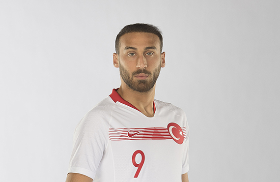 Cenk Tosun, aday kadrodan karld
