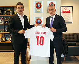 Recep Ylmazdan TFF Bakan Hacosmanoluna Ziyaret