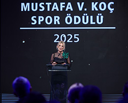 Necla Gngr Kragas, Mustafa V. Ko Spor dlleri Onur Konuu Oldu