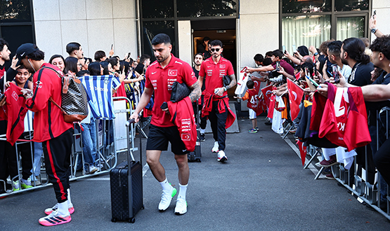 A Mill� Tak�m�m�z, Bologna'da