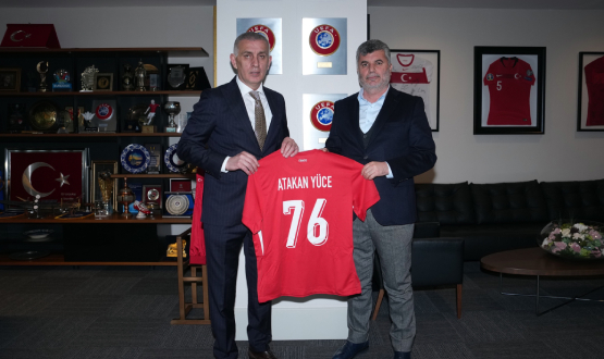 Atakan Y�ce'den TFF Ba�kan� Hac�osmano�lu'na Ziyaret