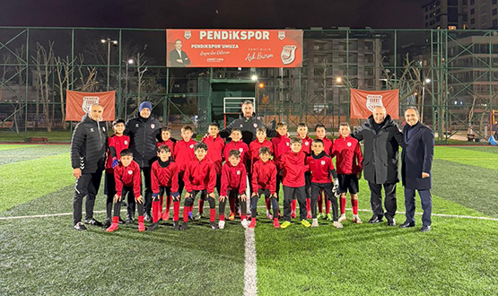 Sava� �am, Atko Grup Pendikspor A.�. Futbol Akademisini Ziyaret Etti
