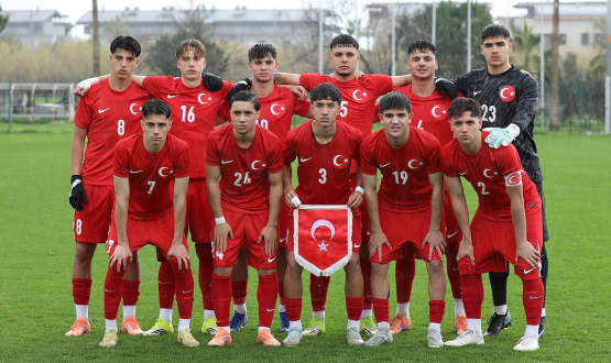 U17 Mill� Tak�m�m�z, Hindistan ile Kar��la�acak