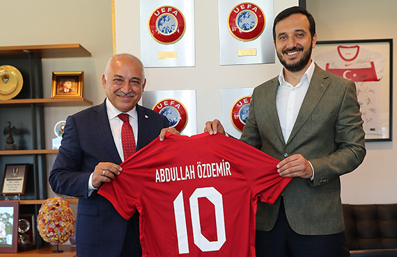 Abdullah Özdemir'den Mehmet Büyükeki'ye ziyaret