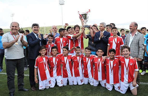 U13 Futbol Altyap Geliim Projesi Turnuvas finali Riva'da yapld
