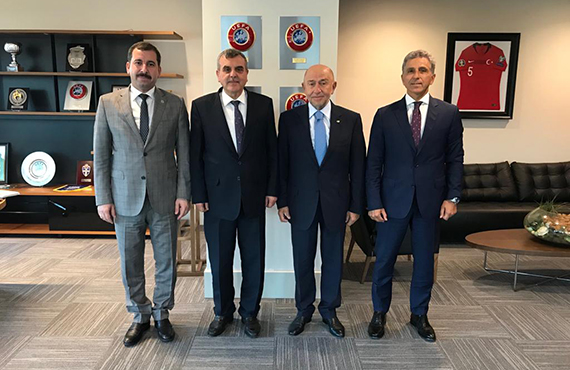 Zeynel Abidin Beyazgl ve Metin Baydilli'den zdemir'e ziyaret