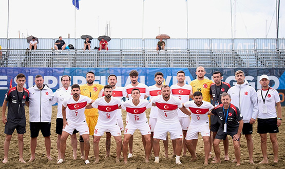 Plaj Futbolu Mill&icirc; Tak�m�'n�n Haz�rl�k Kamp� Aday Kadrosu A&ccedil;�kland�