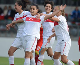 U19 Womens beat Hungary: 3-2